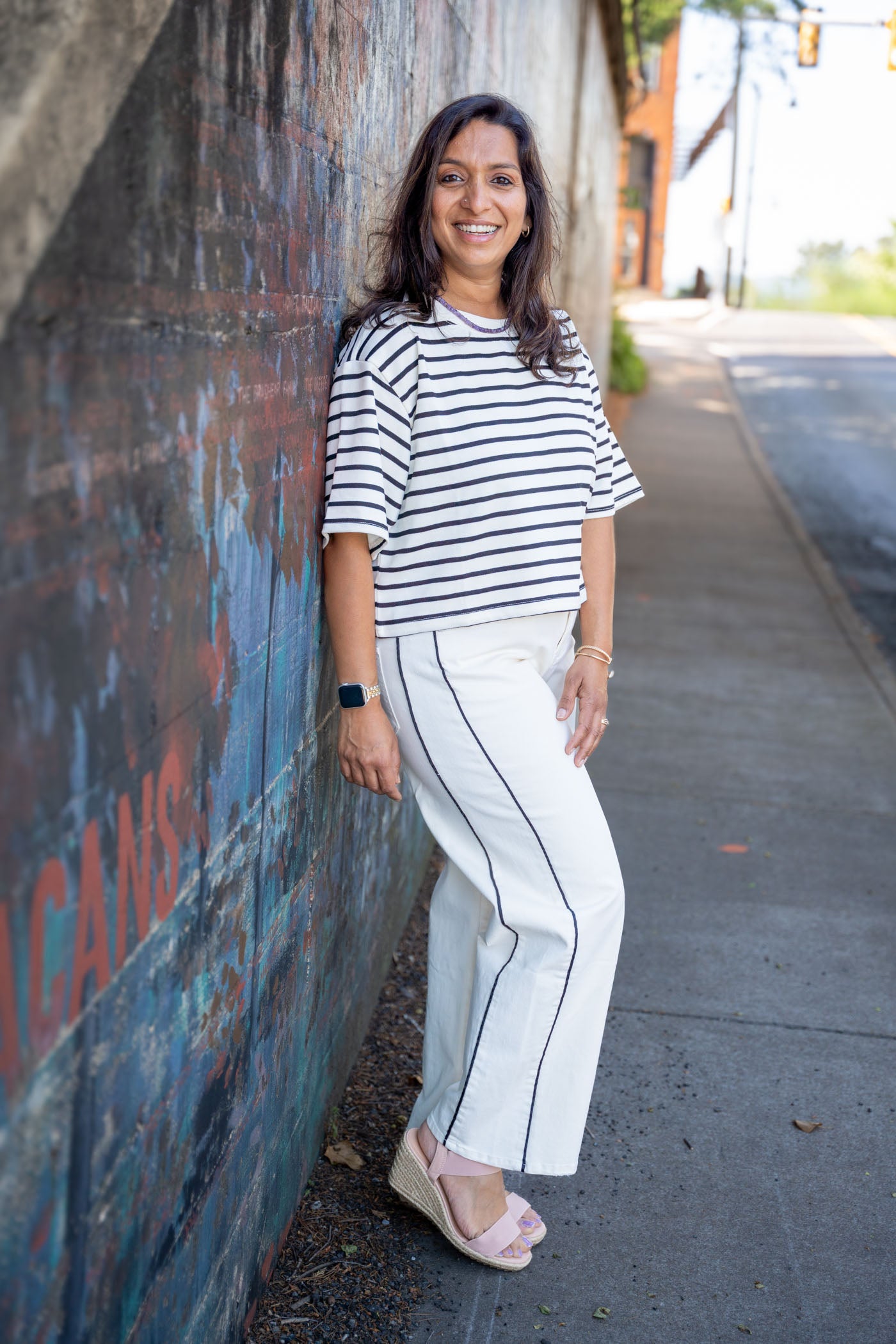Taylor Straight Leg Jeans / Cookies and Cream