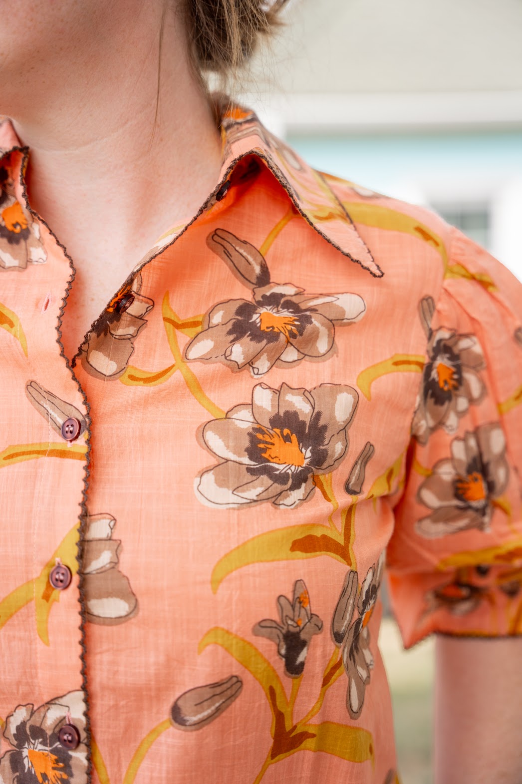 Emory Point Collar Blouse in Coral