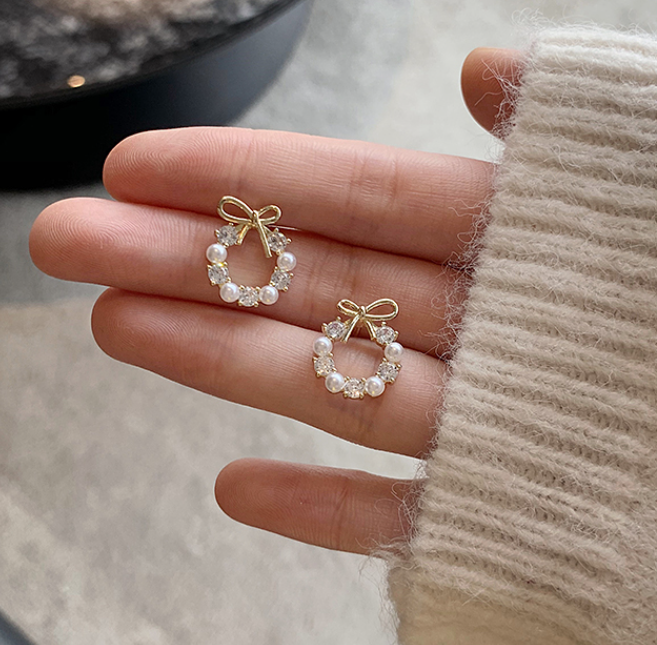 Pearl & Crystal Wreath Earrings